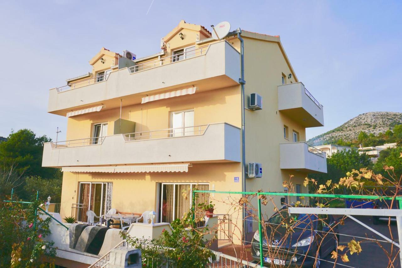 Rosette Apartment Seget Vranjica Exterior photo